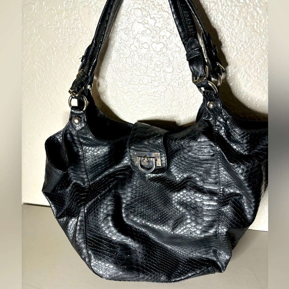 Buddha Boutique Large Black Alligator Print Tote